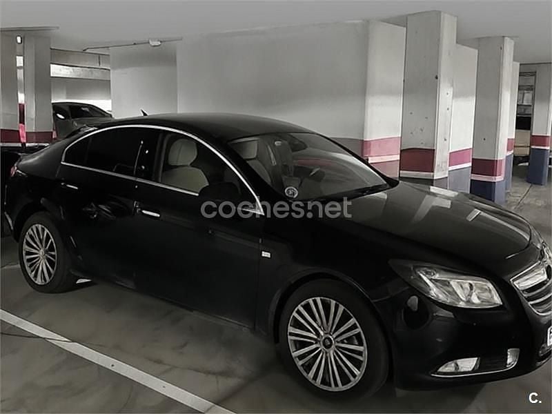 Negro Usado 2012 Opel Insignia Excellence Familiar | 4800 € (Buen precio) - Imagen 1/4