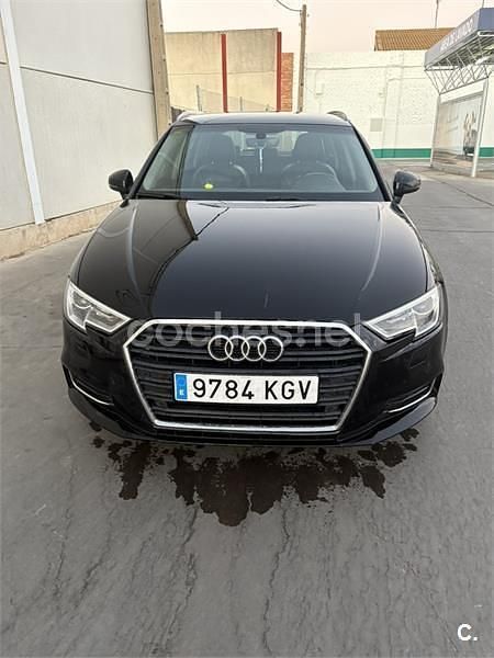 Usado Audi A3 Sport 116 CV (85 kW) 2018 Negro Berlina