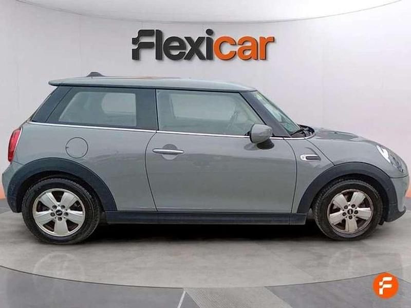 Usado Mini Cooper 102 CV (75 kW) 2020 Gris Utilitario