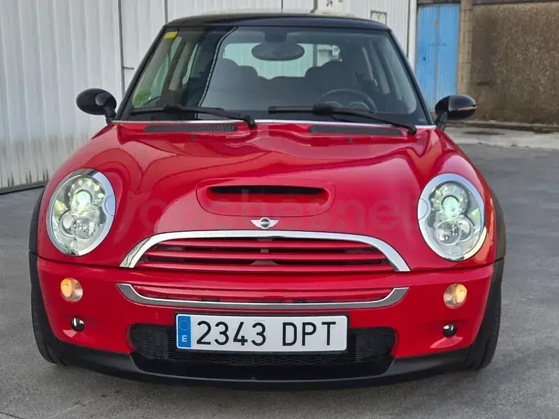 Usado Mini Cooper S 170 CV (125 kW) 2005 Rojo Utilitario