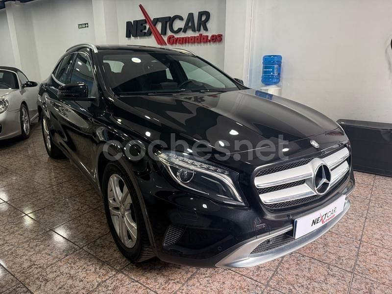 Negro Usado 2016 Mercedes GLA220 Urban SUV | 17.990 € (Buen precio) - Imagen 1/4