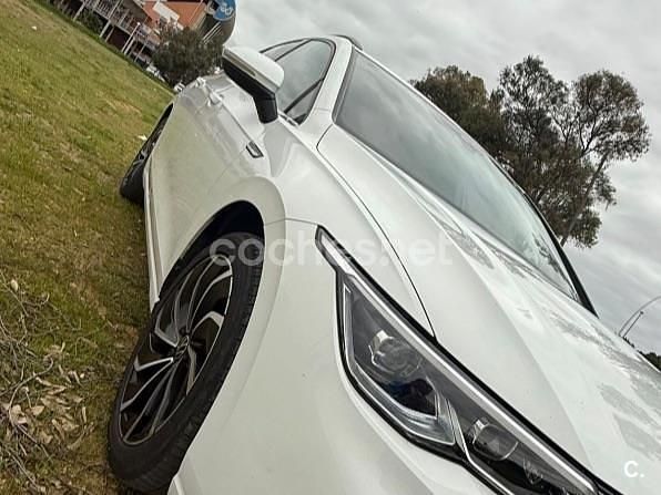 Usado VW Golf VIII Style 150 CV (110 kW) 2022 Blanco Berlina