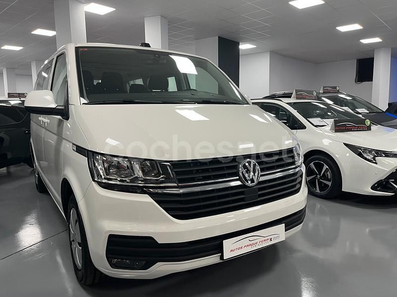Blanco Usado 2023 VW Caravelle Monovolumen | 36.990 € (Un poco caro) - Imagen 1/4
