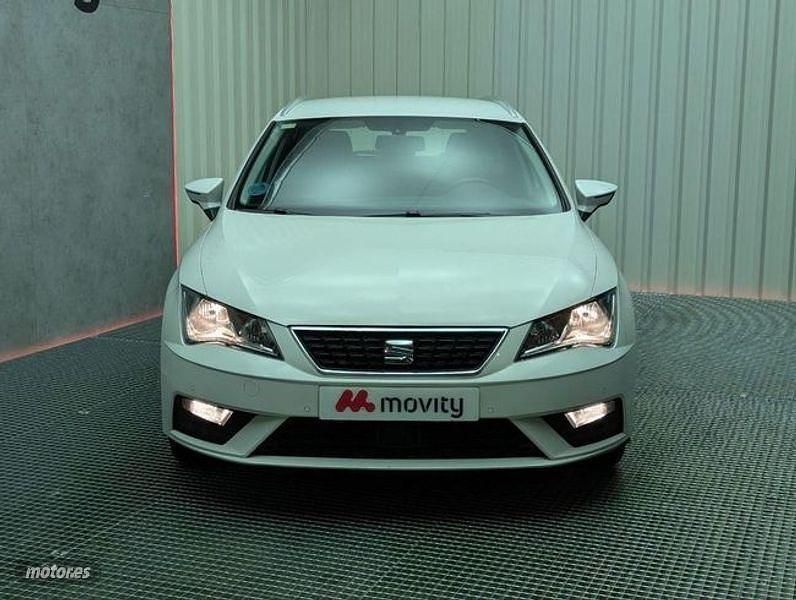 Usado Seat Leon ST Style 115 CV (84 kW) 2020 Blanco Familiar