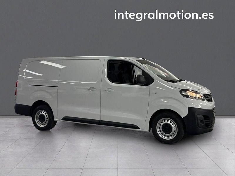 Usado Opel Vivaro 102 CV (75 kW) 2022 Blanco Monovolumen