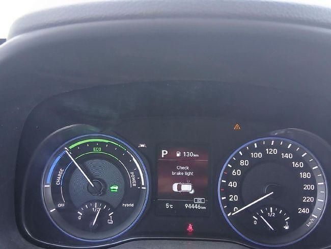 Usado Hyundai Kona Style 141 HP (103 kW) 2019 Vermelho SUV