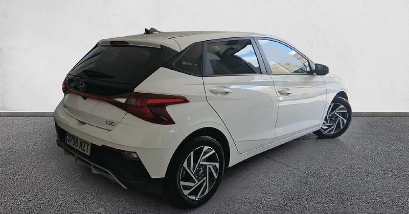 Usado Hyundai i20 100 CV (73 kW) 2025 Utilitario