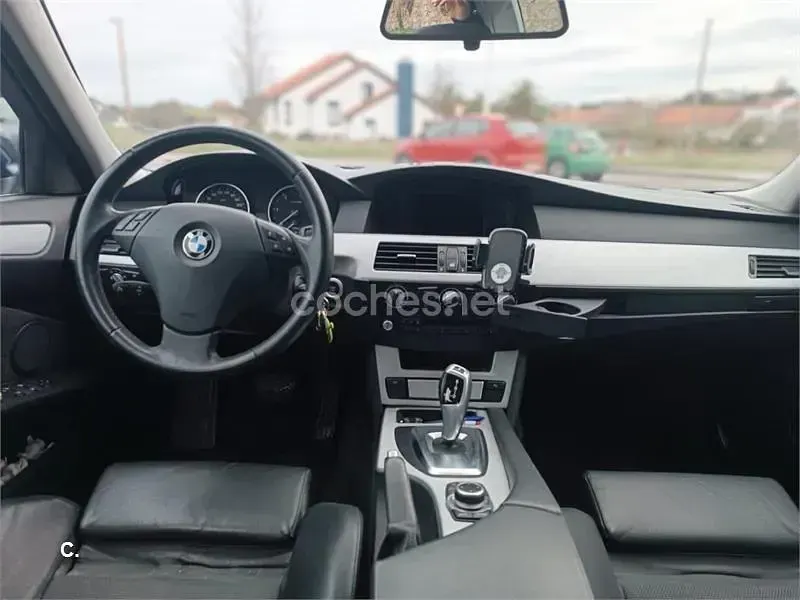 Usado BMW 520 177 CV (130 kW) 2009 Azul Berlina