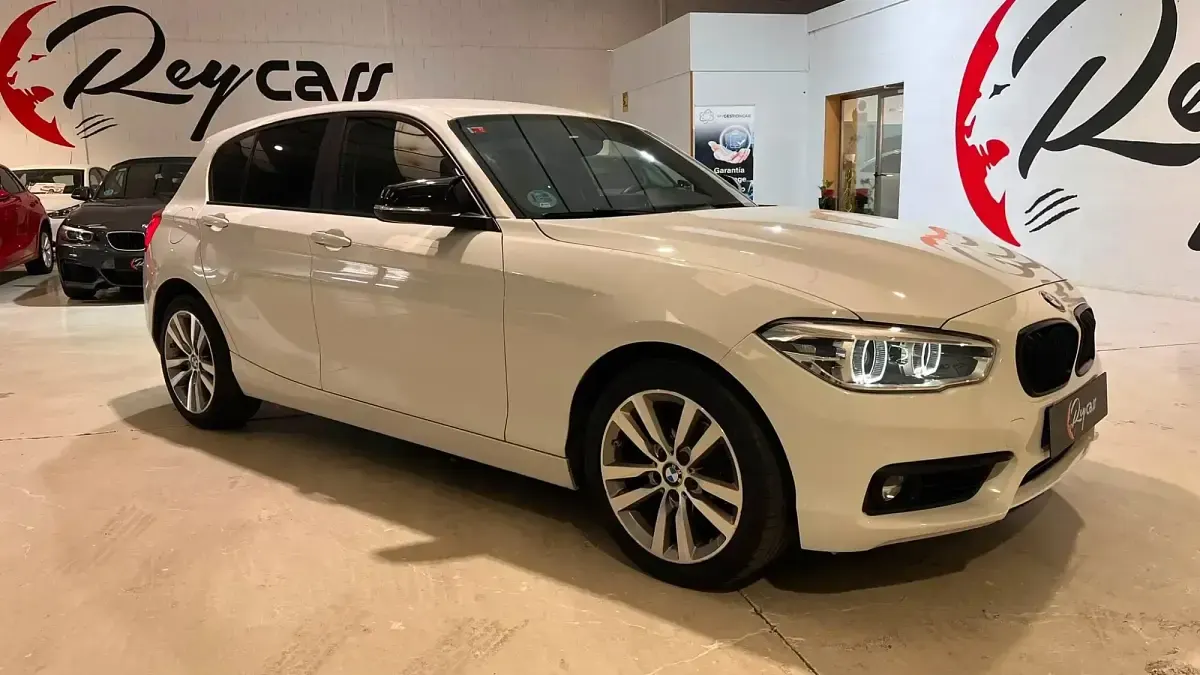 Usado BMW 118 136 CV (100 kW) 2019 Blanco Utilitario