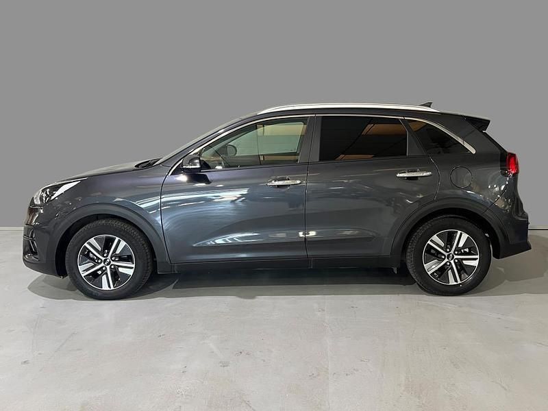 Begagnad Kia Niro 141 HK (103 kW) 2020 Vit SUV