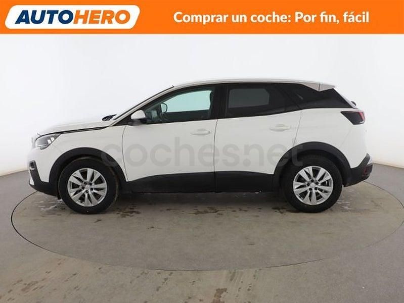 Usado Peugeot 3008 Active 130 CV (95 kW) 2020 Blanco SUV