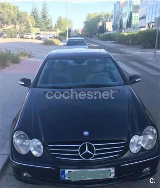 Usado Mercedes CLK270 Avantgarde 170 CV (125 kW) 2005 Negro Coupe