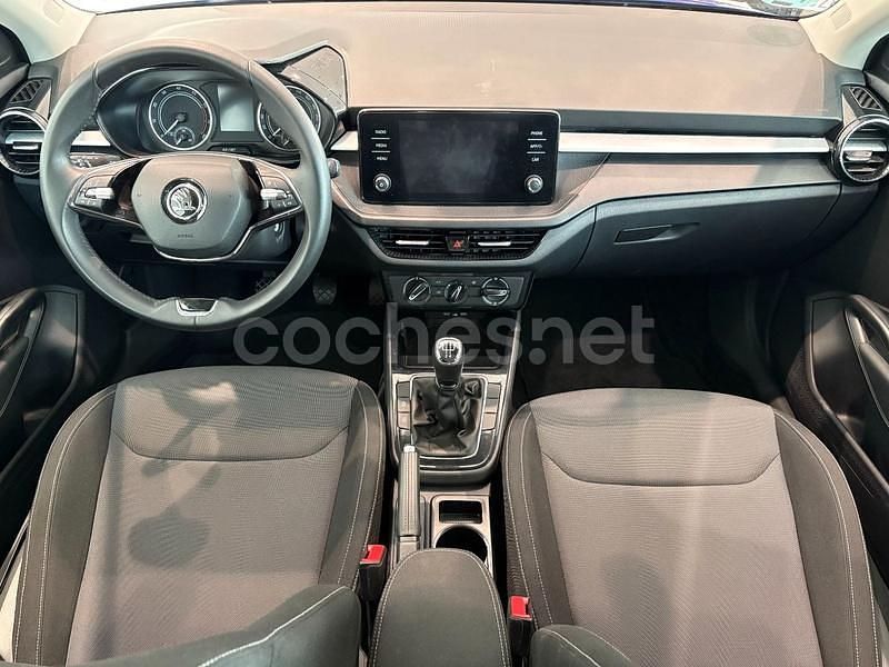 Usado Skoda Fabia Ambition 80 CV (58 kW) 2024 Azul Utilitario