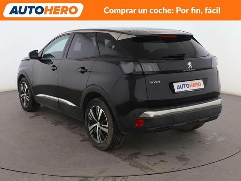 Usado Peugeot 3008 Allure 131 CV (96 kW) 2022 Negro SUV