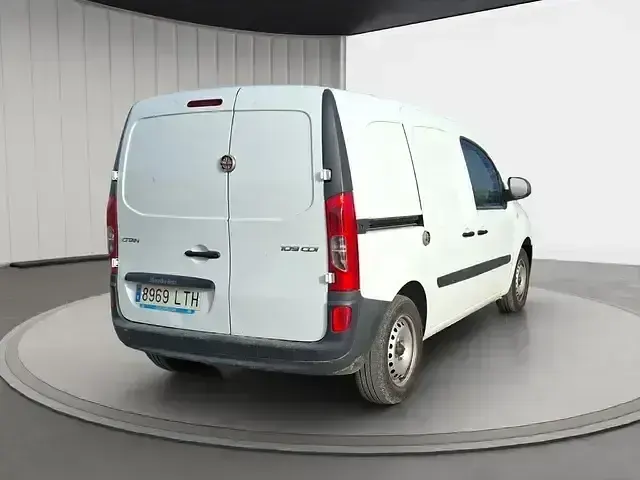 Usado Mercedes Citan 109 95 CV (69 kW) 2021 Blanco Berlina