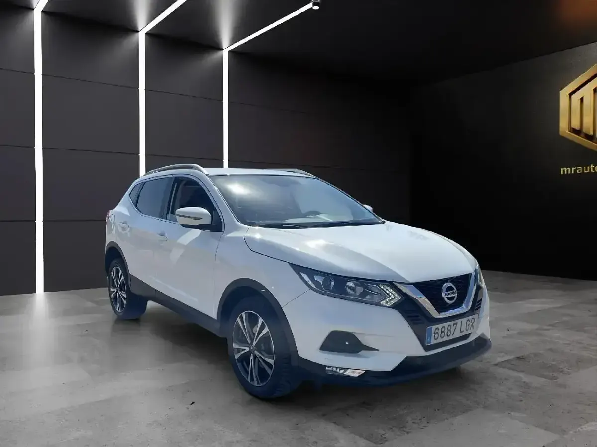Usado Nissan Qashqai Acenta 150 CV (110 kW) 2020 Blanco SUV