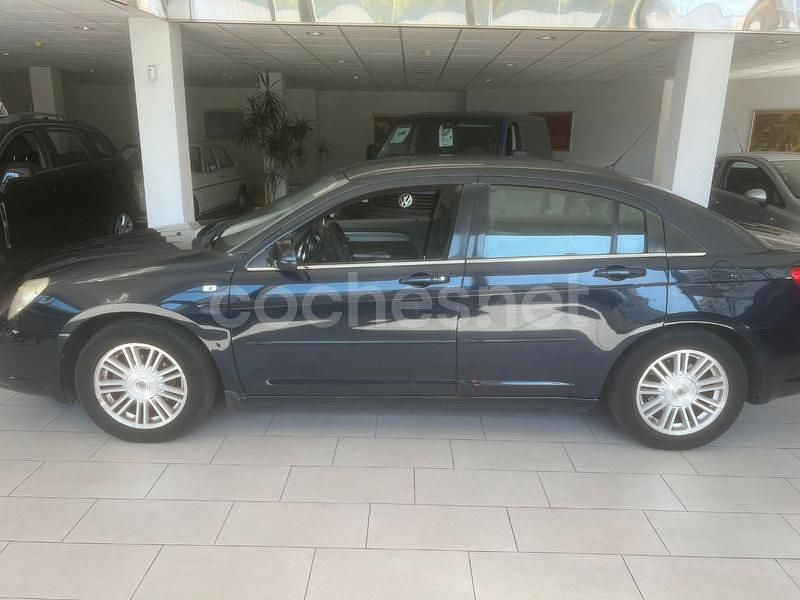 Azul Usado 2009 Chrysler Sebring Touring Berlina | 5500 € - Imagen 1/4