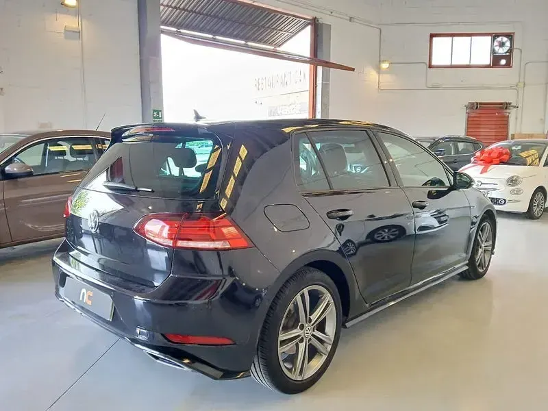 Usado VW Golf VII Sportline 150 CV (110 kW) 2017 Negro Berlina