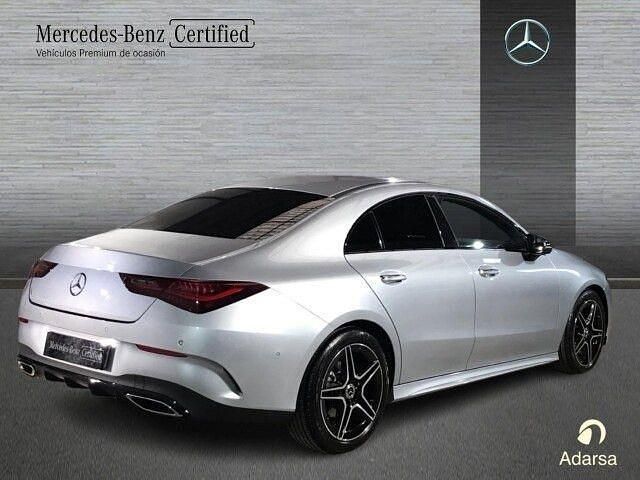 Usado Mercedes CLA200 AMG line 163 CV (119 kW) 2025 Plata hightech
