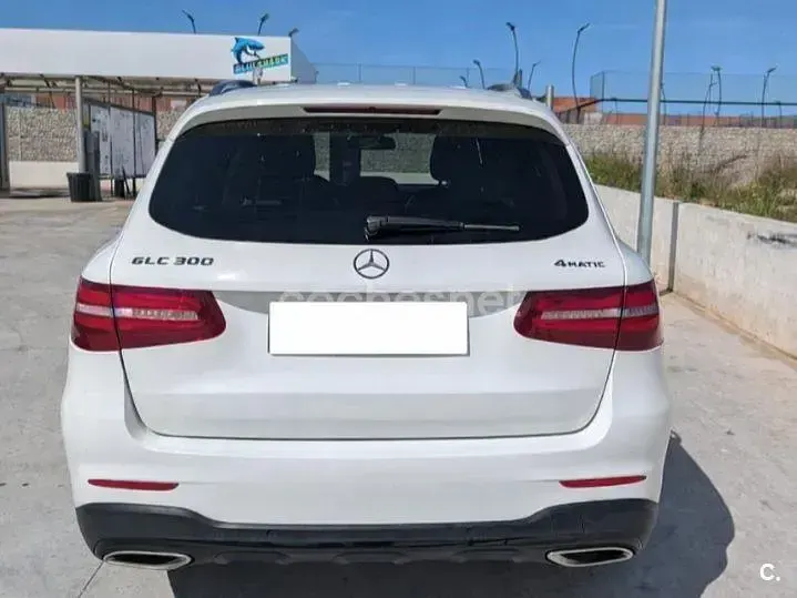 Usado Mercedes GLC250 211 CV (155 kW) 2017 Blanco SUV