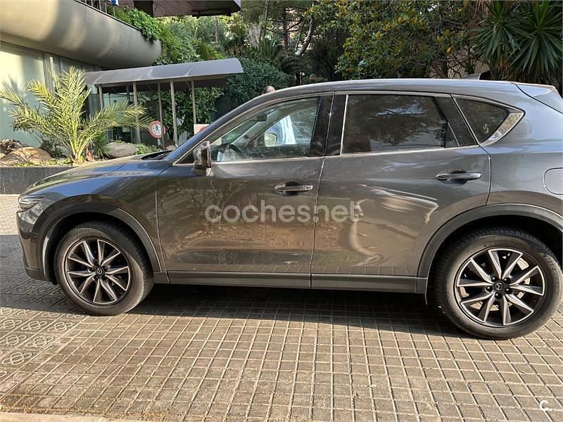 Usado Mazda CX-5 194 CV (142 kW) 2018 Gris / plata SUV