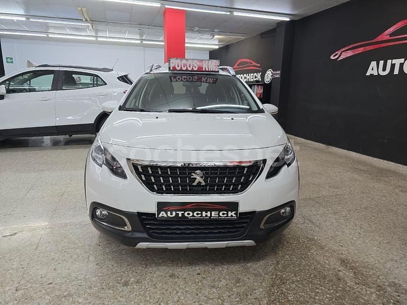 Usado Peugeot 2008 Allure 131 CV (96 kW) 2019 Blanco SUV