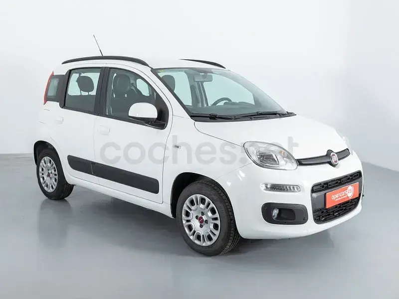 Usado Fiat Panda Lounge 69 CV (50 kW) 2020 Blanco Utilitario