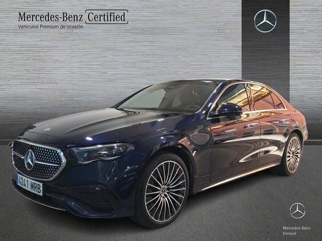 Usado Mercedes E300 313 CV (230 kW) 2024 Azul náutico