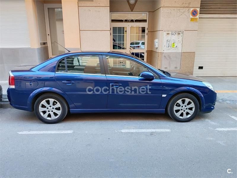 Azul Usado 2008 Opel Vectra Elegance Berlina | 1690 € (Super precio) - Imagen 1/4