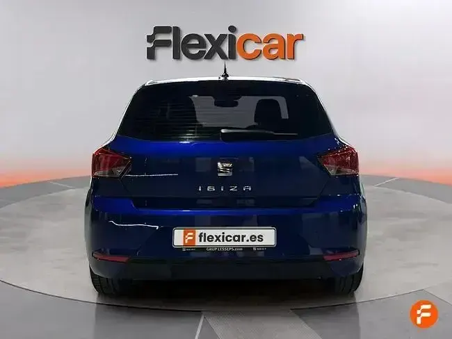 Usado Seat Ibiza Business 95 CV (69 kW) 2020 Azul Utilitario