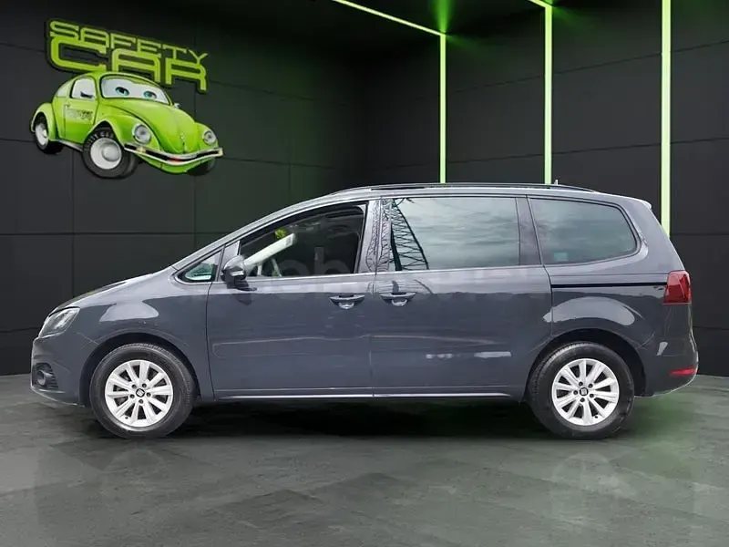 Usado Seat Alhambra Style 150 CV (110 kW) 2017 Gris / plata Monovolumen