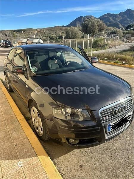 Usado Audi A3 Ambiente 105 CV (77 kW) 2007 Negro Berlina
