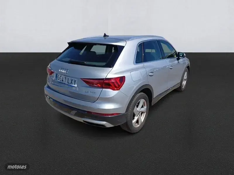 Usado Audi Q3 Advanced Plus 150 CV (110 kW) 2022 Gris SUV
