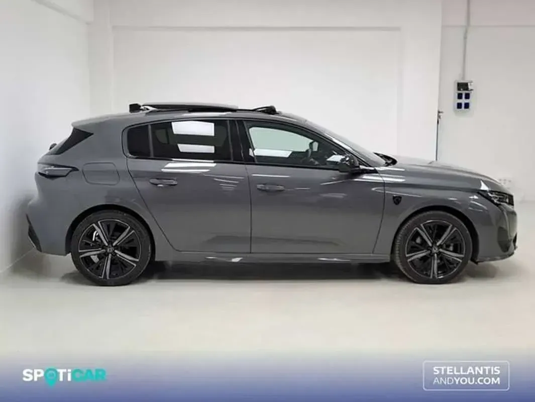 Usado Peugeot 308 GT 136 CV (100 kW) 2024 Gris Utilitario