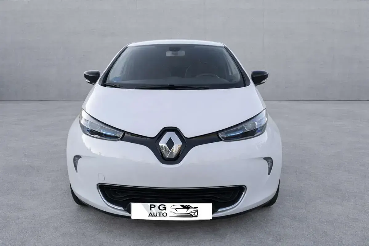 Usado Renault Zoe Intens 64 kW (88 CV) 2016 Blanco Utilitario