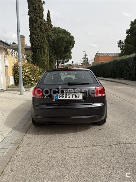 Usado Audi A3 Ambiente 140 CV (102 kW) 2007 Gris / plata Utilitario