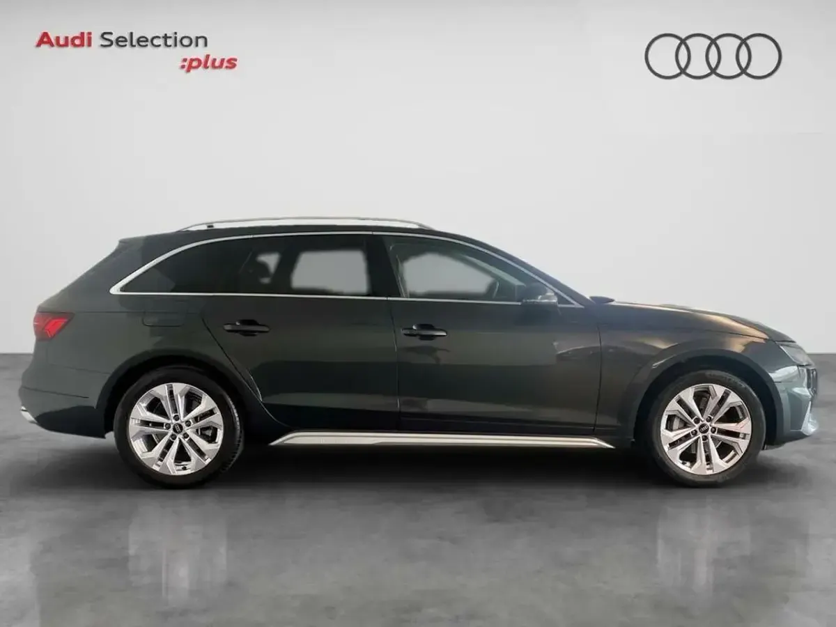Usado Audi A4 Allroad 204 CV (150 kW) 2023 Gris Familiar