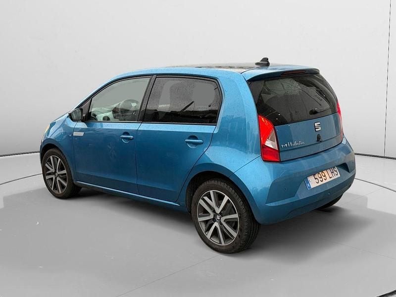 Usado Seat Mii 61 kW (83 CV) 2020 Azul Utilitario