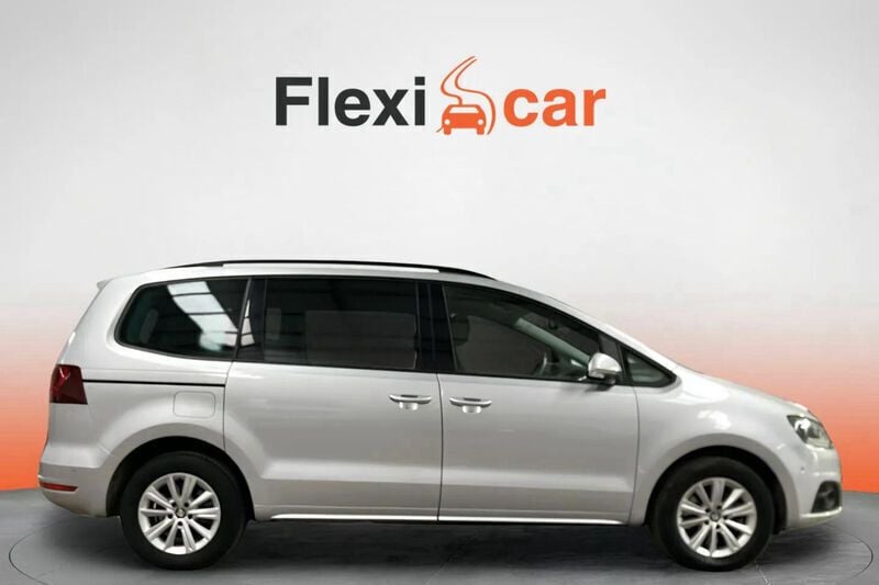 Usado Seat Alhambra Style 150 CV (110 kW) 2022 Gris Monovolumen