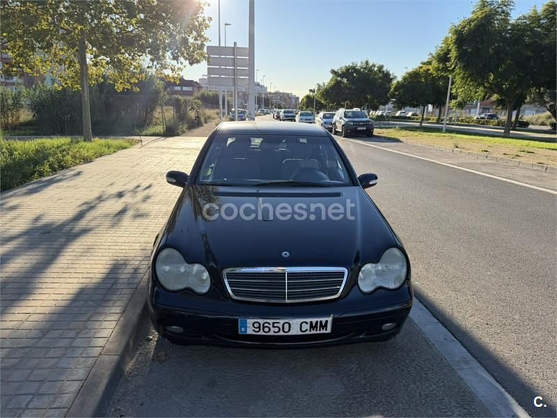 Azul Usado 2002 Mercedes C180 Classic Berlina | 2500 € (Super precio) - Imagen 1/4