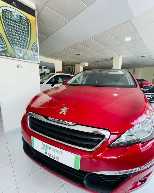 Usado Peugeot 308 115 CV (84 kW) 2014 Burdeos Familiar