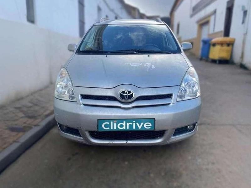 Usado Toyota Verso 136 CV (100 kW) 2006 Gris Monovolumen