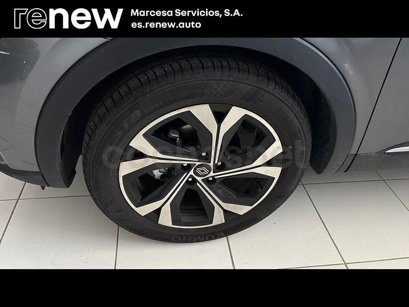 Usado Renault Arkana Techno 140 CV (102 kW) 2025 Gris / plata SUV