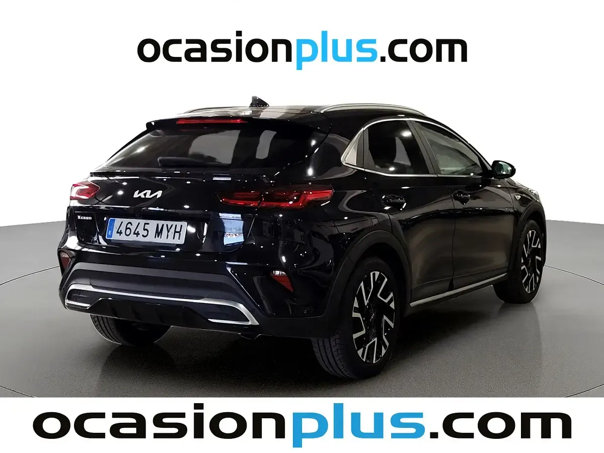 Usado Kia XCeed 101 CV (74 kW) 2025 Blanco SUV