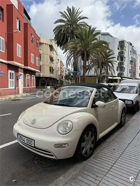 Usado VW New Beetle 102 CV (75 kW) 2005 Beige Utilitario