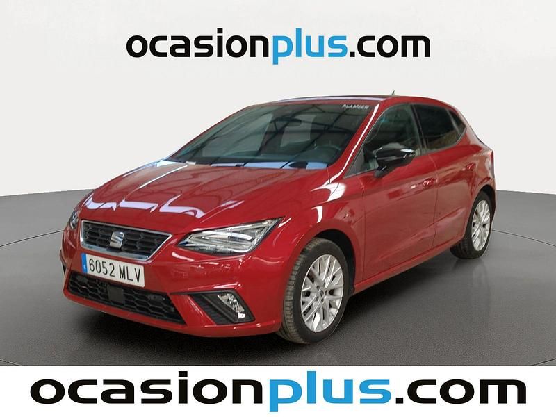 Rojo Usado 2023 Seat Ibiza FR Utilitario | 14.719 € (Precio justo) - Imagen 1/4