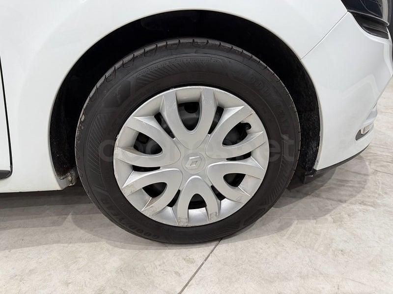 Usado Renault Clio IV Business 75 CV (55 kW) 2019 Blanco Berlina