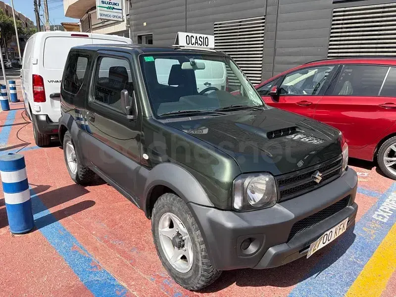 Usado Suzuki Jimny 85 CV (62 kW) 2017 Verde SUV