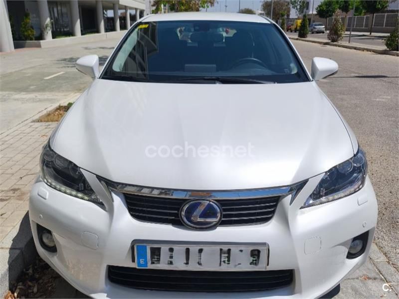 Blanco Usado 2013 Lexus CT200h Berlina | 15.299 € (Precio justo) - Imagen 1/4