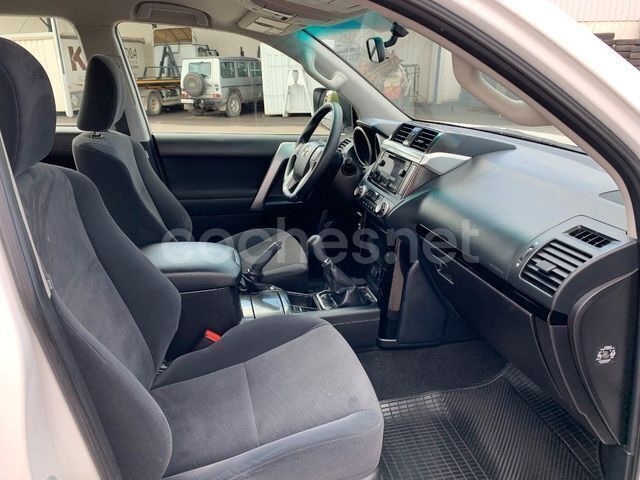 Usado Toyota Land Cruiser 177 CV (130 kW) 2016 Blanco SUV